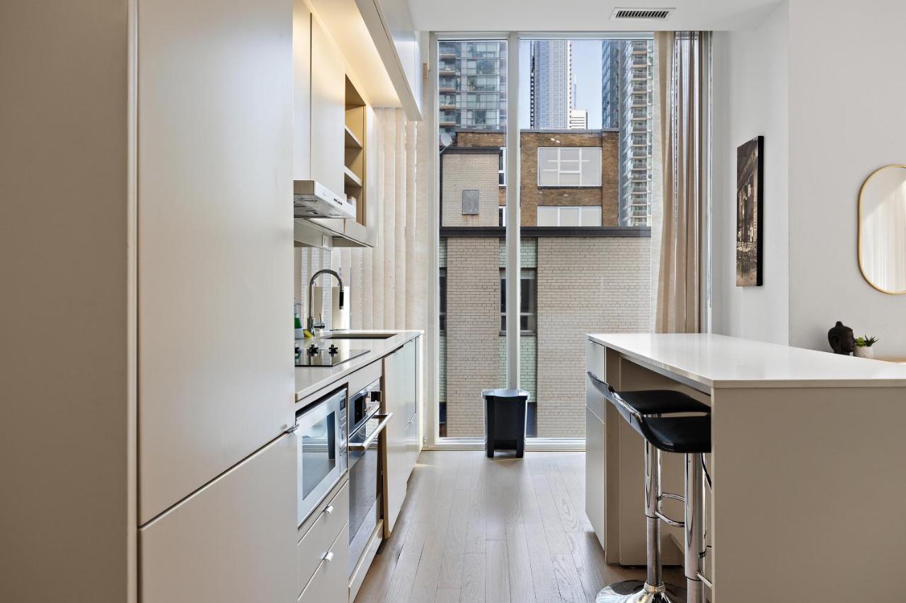 Modern Condo In The Heart Of Downtown Toronto Exteriér fotografie